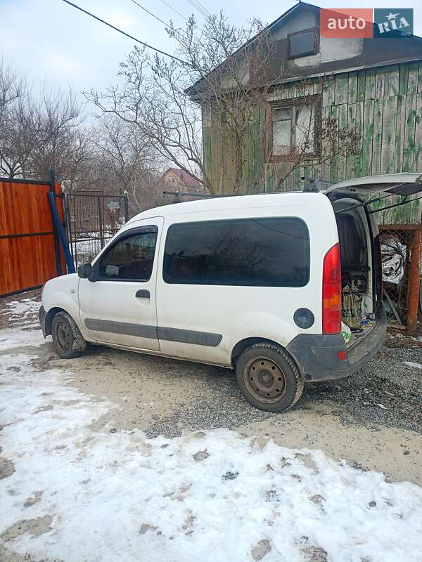 Универсал Renault Kangoo