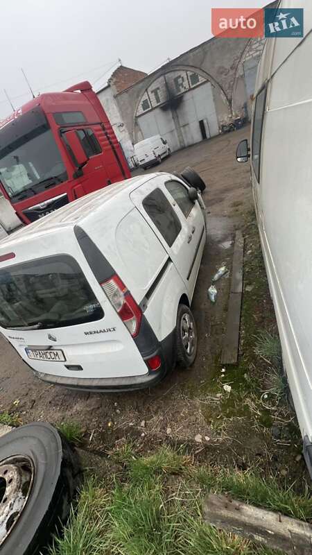 Грузовой фургон Renault Kangoo
