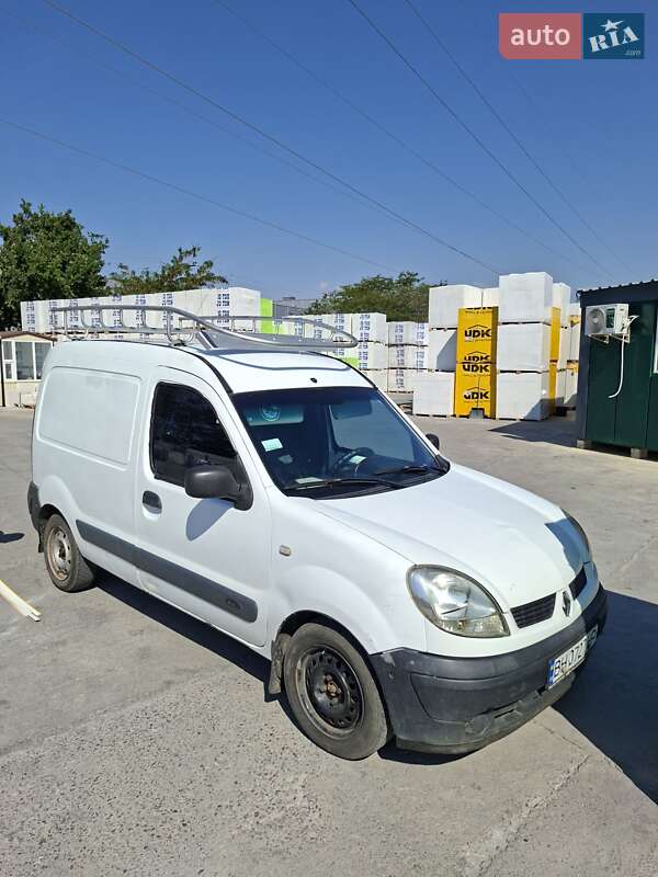 Вантажопасажирський фургон Renault Kangoo