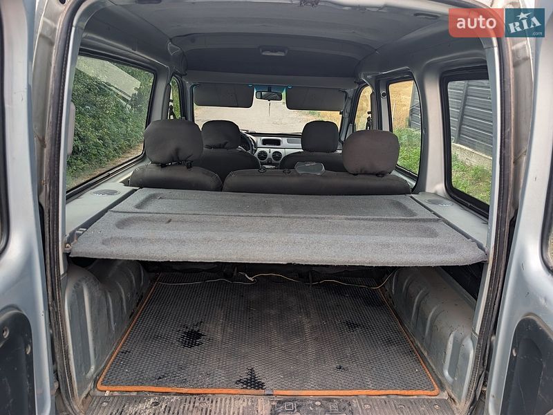 Минивэн Renault Kangoo 2004 в Ровно