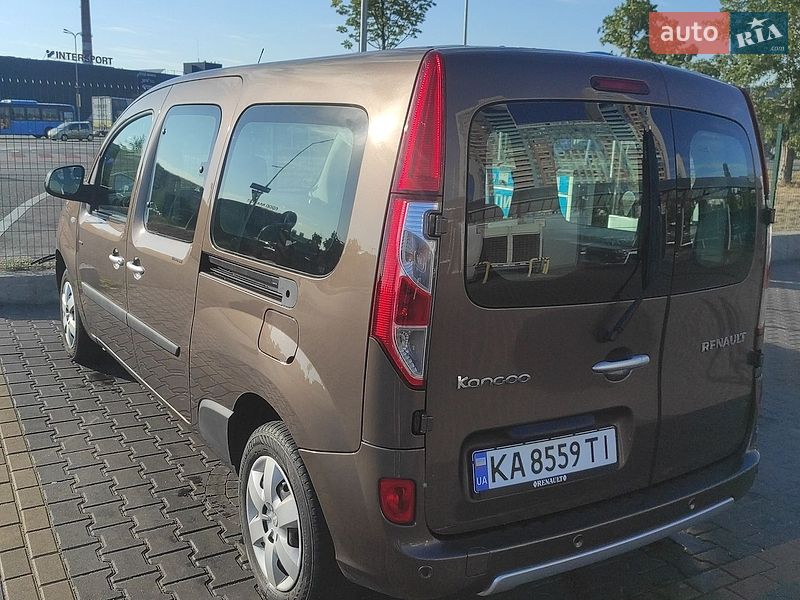 Минивэн Renault Kangoo 2015 в Киеве