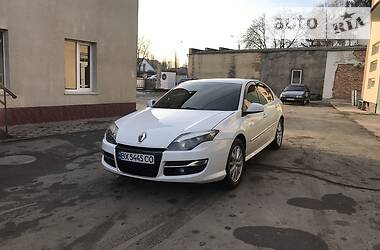 Renault Laguna  2012