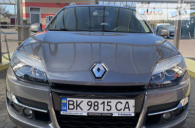 Renault Laguna  2011