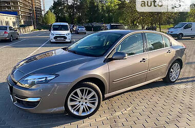 Renault Laguna  2011