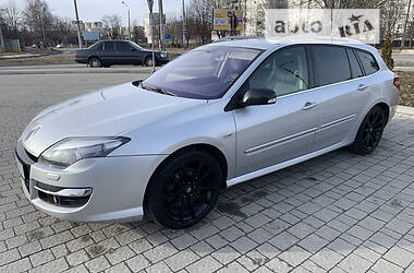 Renault Laguna  2012