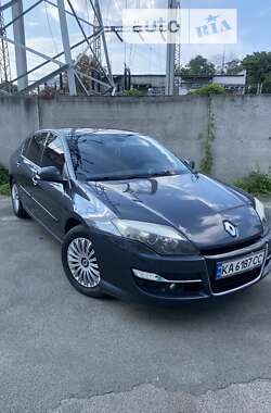 Renault Laguna  2010