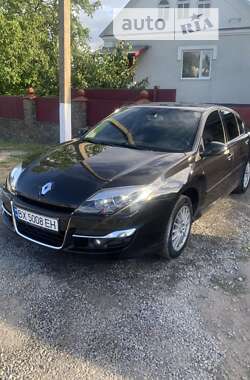 Renault Laguna  2012