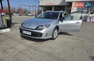 Renault Laguna  2011