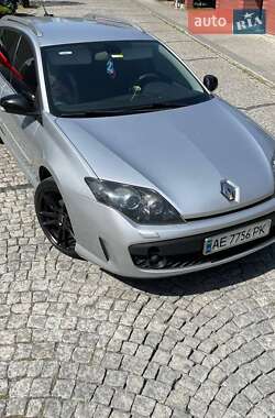 Renault Laguna  2011
