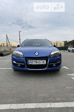 Renault Laguna  2011