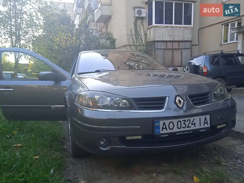 Renault Laguna