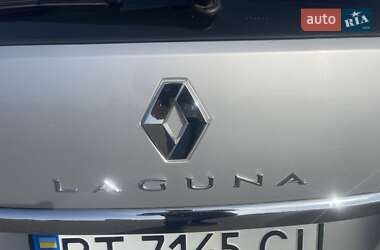 Renault Laguna  2010