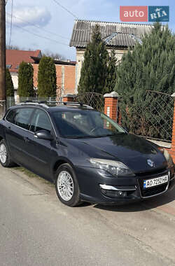 Renault Laguna  2012