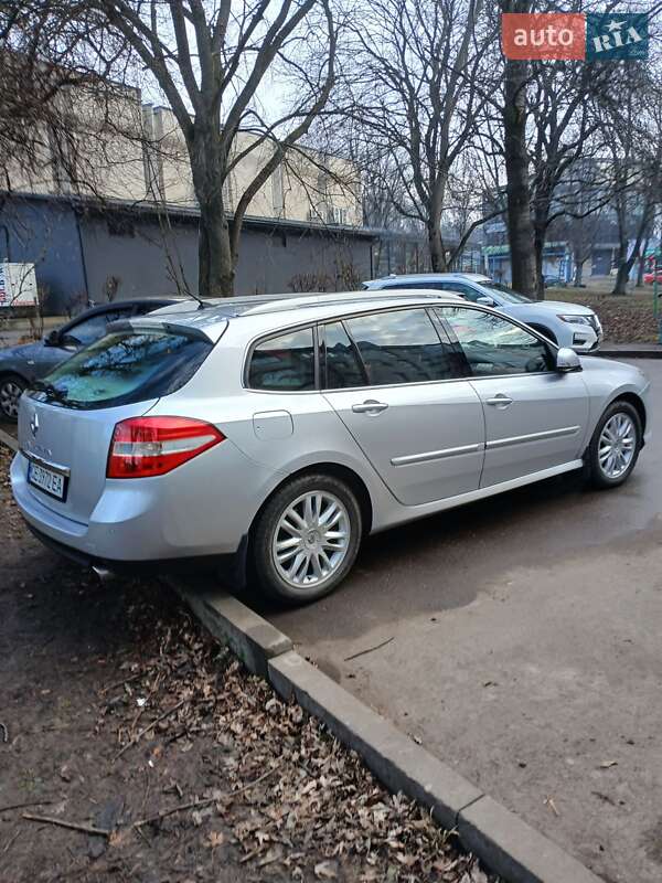 Renault Laguna 2010 року в Чернівцях