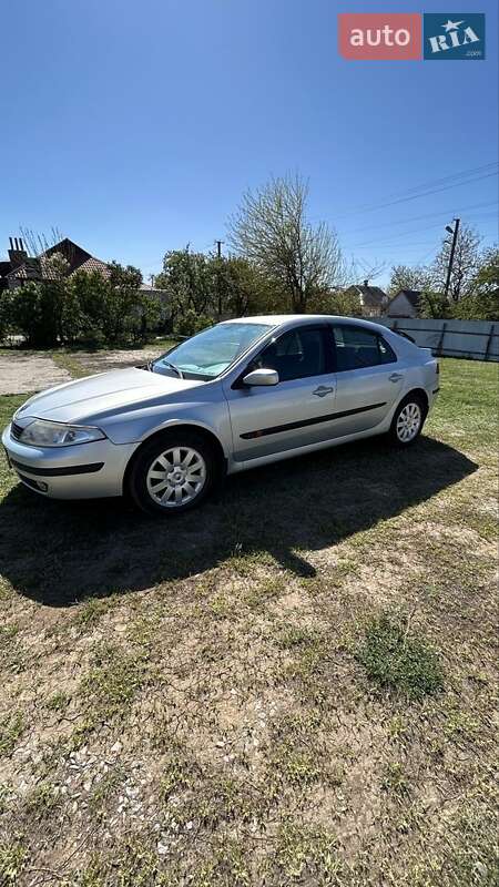 Універсал Renault Laguna