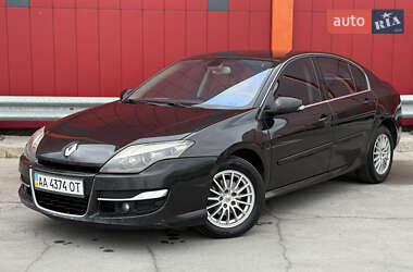 Renault Laguna  2011