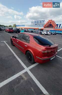 Renault Laguna  2001