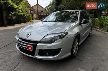 Renault Laguna  2012