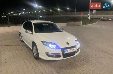Renault Laguna  2012