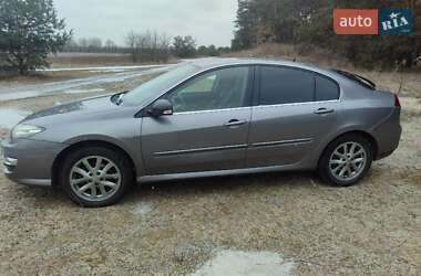 Renault Laguna  2014