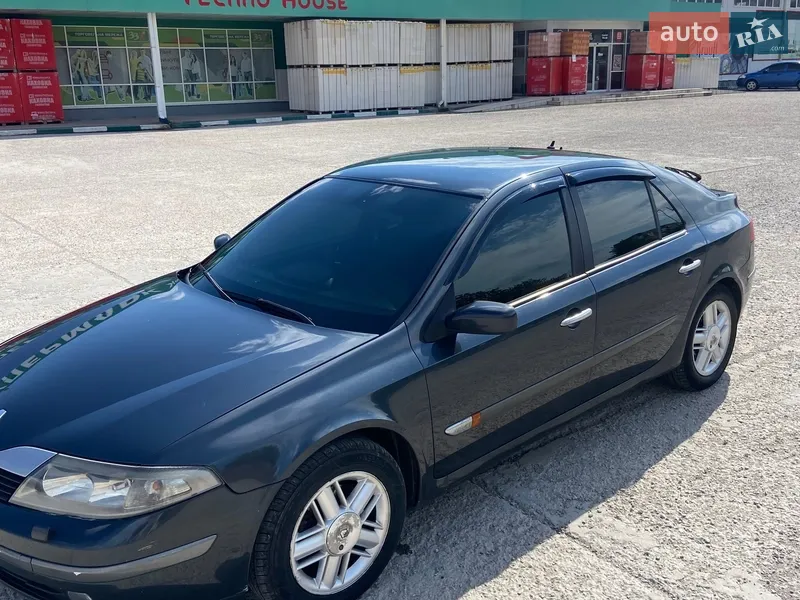 Renault Laguna