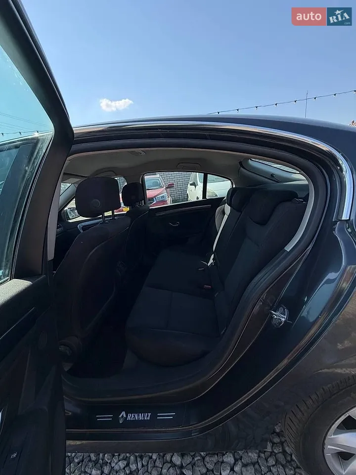 2010 Renault Laguna - мініатюра 5