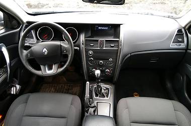 Renault Latitude  2011