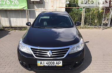 Renault Latitude  2010