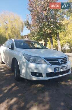 Renault Latitude  2011