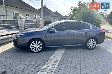 Renault Latitude 2011