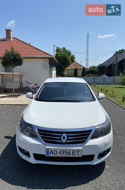 Renault Latitude 2011