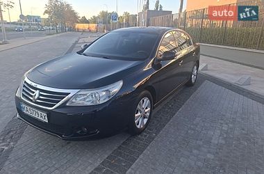 Renault Latitude  2011