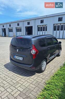 Renault Lodgy  2015