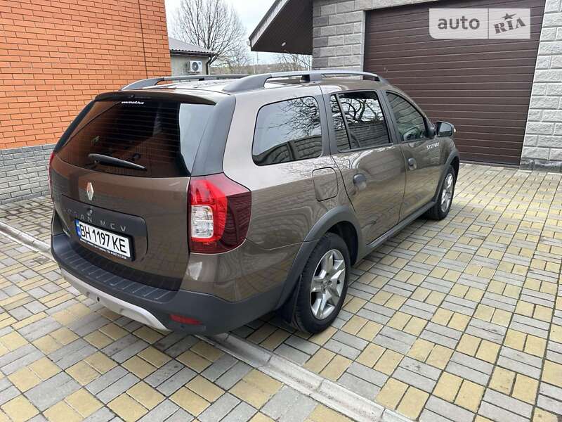 Renault Logan MCV Stepway