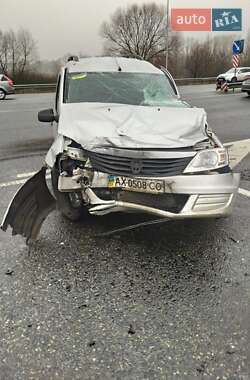 Renault Logan MCV  2011