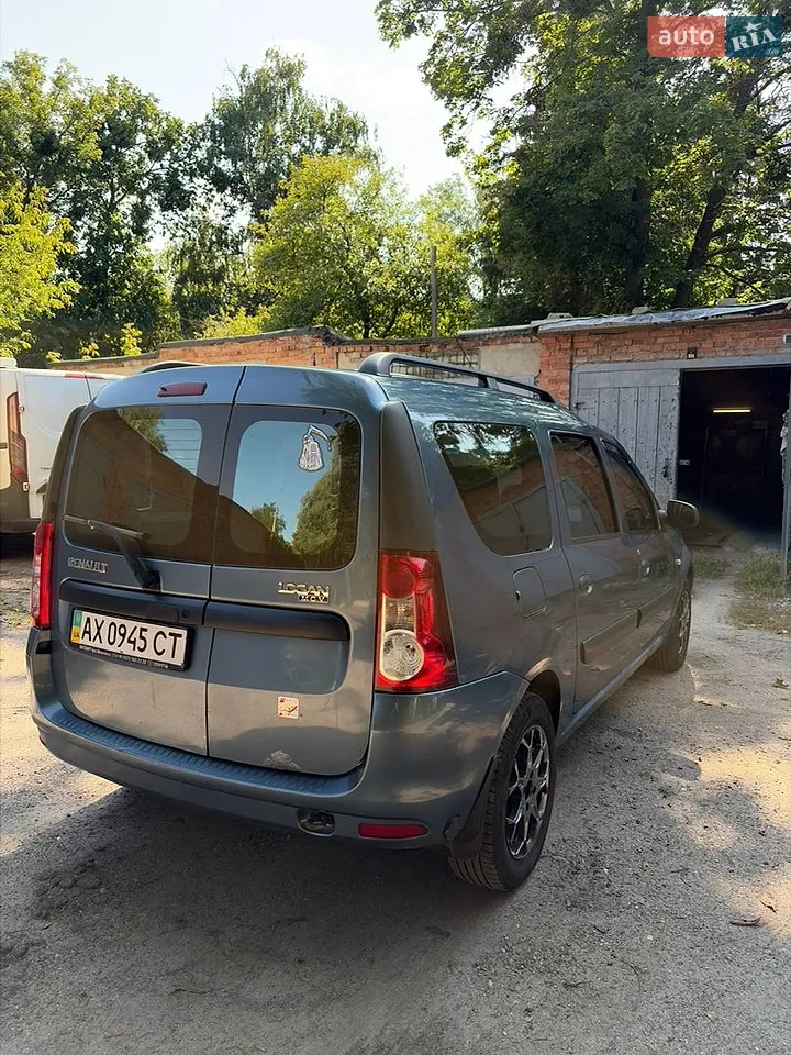 2010 Renault Logan - мініатюра 5