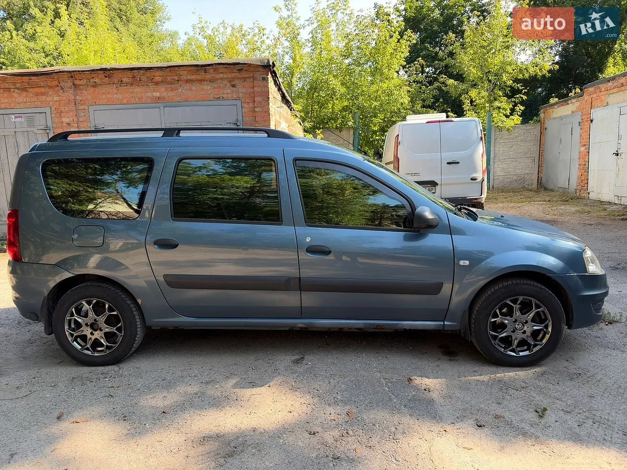 2010 Renault Logan - мініатюра 4