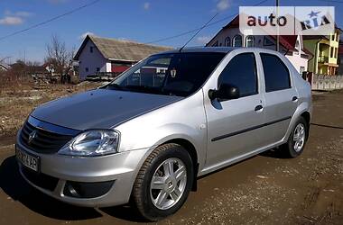Renault Logan  2009