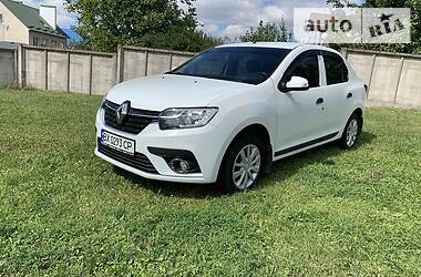 Renault Logan  2017