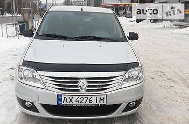 Renault Logan  2012