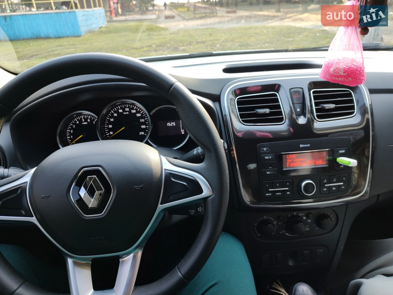 2021 Renault Logan - мініатюра 2