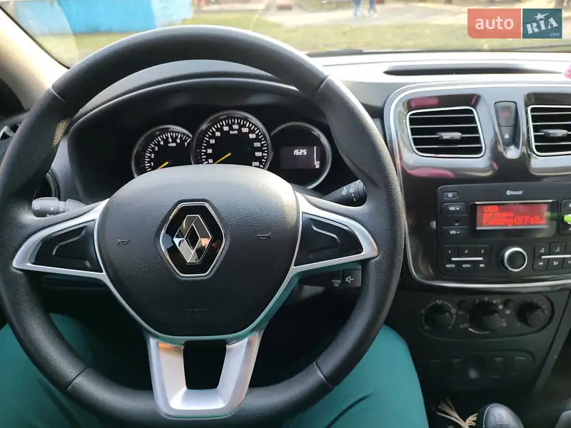 Renault Logan 2021