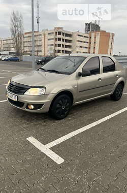 Renault Logan  2009