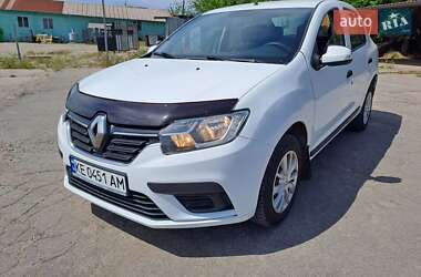 Renault Logan  2020