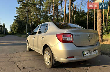 Renault Logan  2013