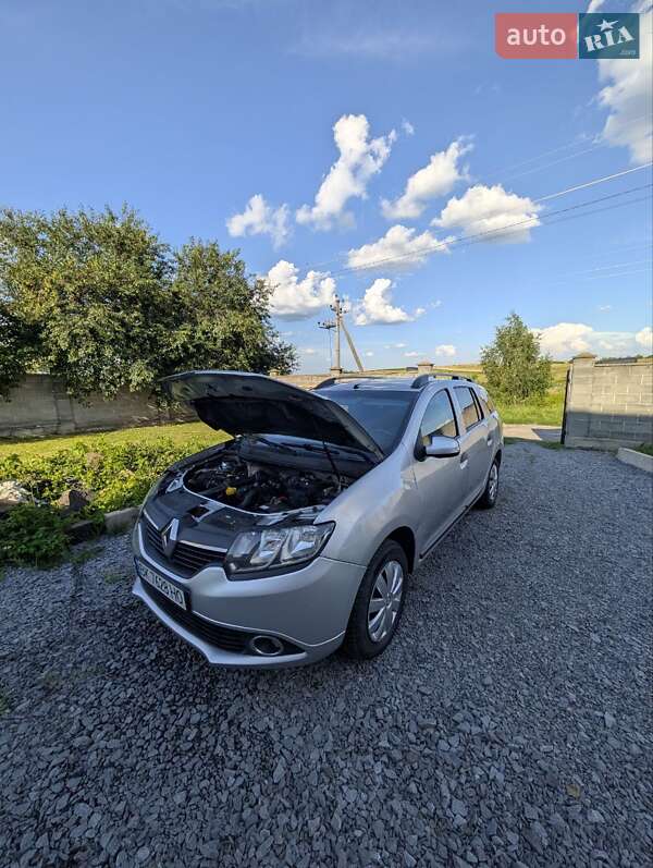 Універсал Renault Logan