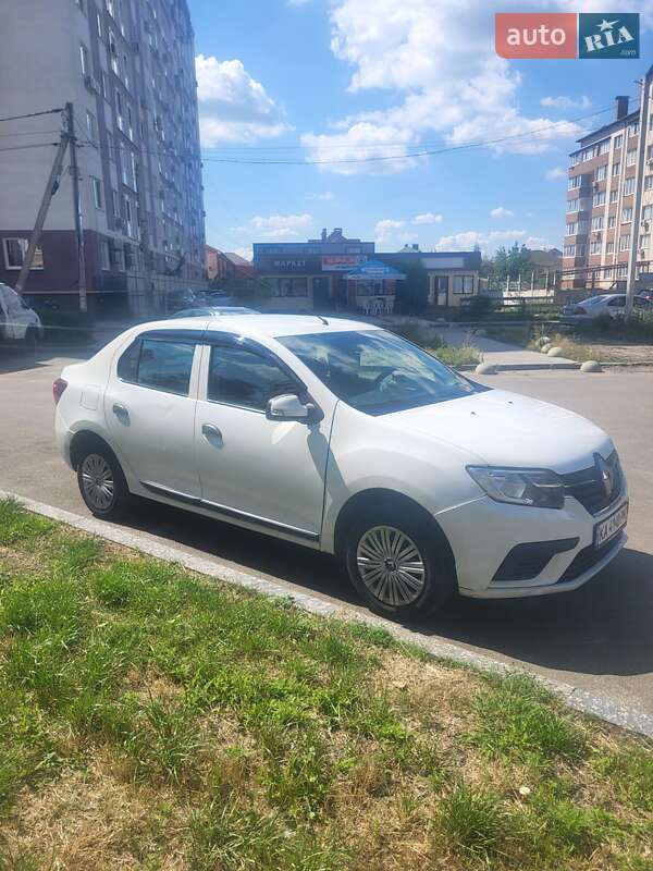 Renault Logan