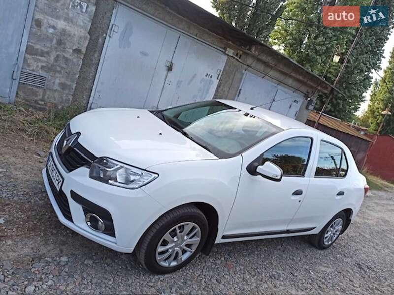Renault Logan