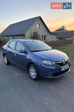 Renault Logan  2013