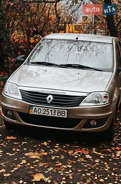 Renault Logan  2010